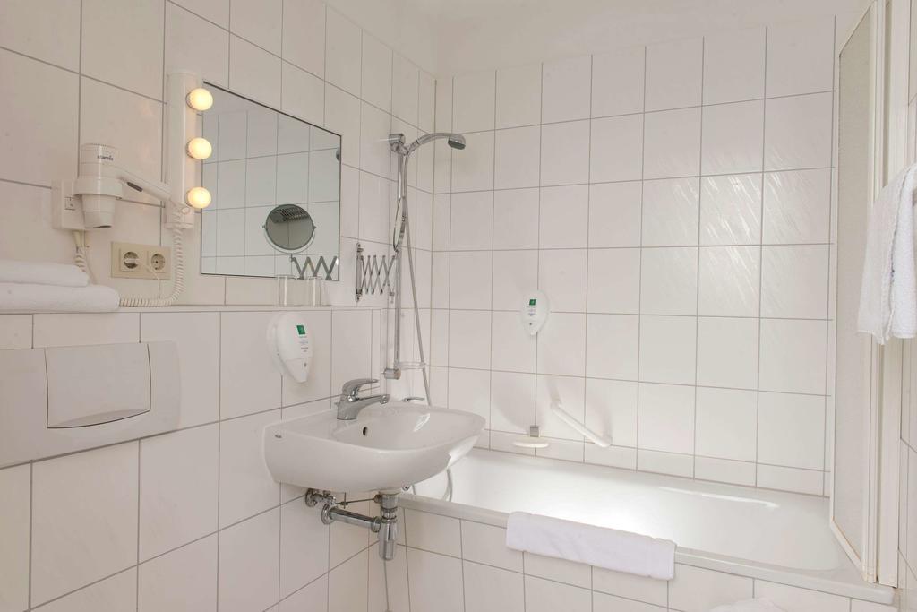 Days Inn Leipzig City Centre 客房 照片
